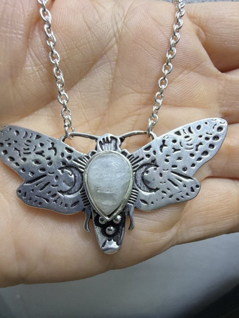925 Sterling Silver Moonstone Moon Moth Pendant Necklace jewelry - Picture 6 of 9